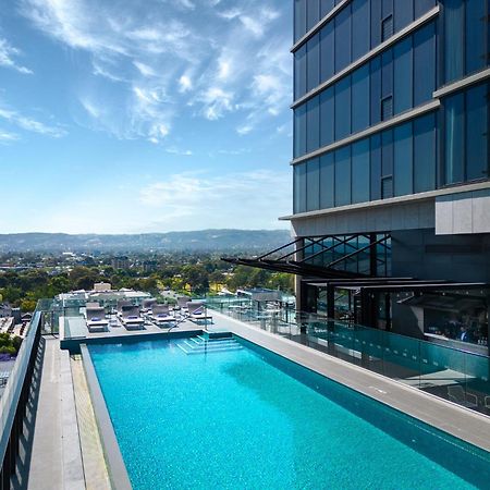 Hotel Crowne Plaza Adelaide By Ihg Esterno foto