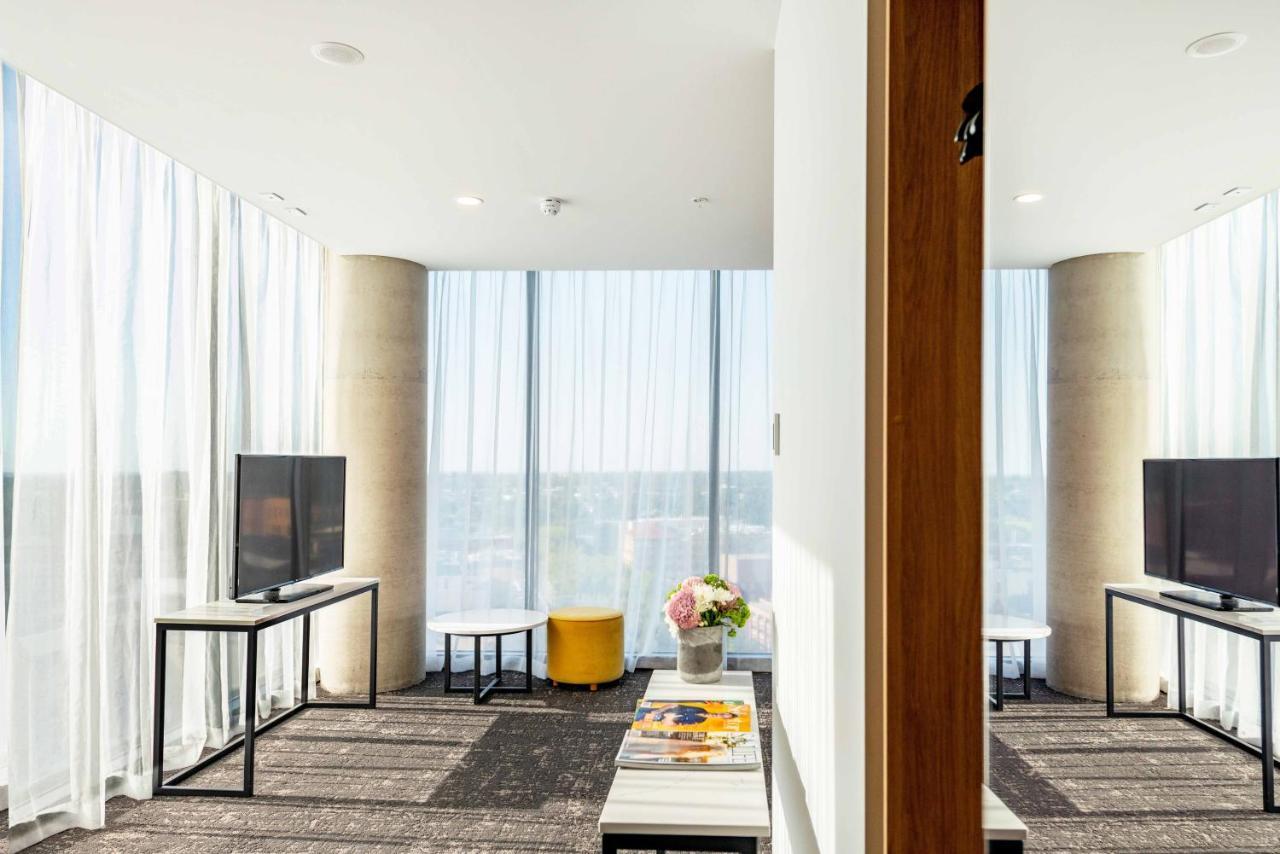 Hotel Crowne Plaza Adelaide By Ihg Esterno foto