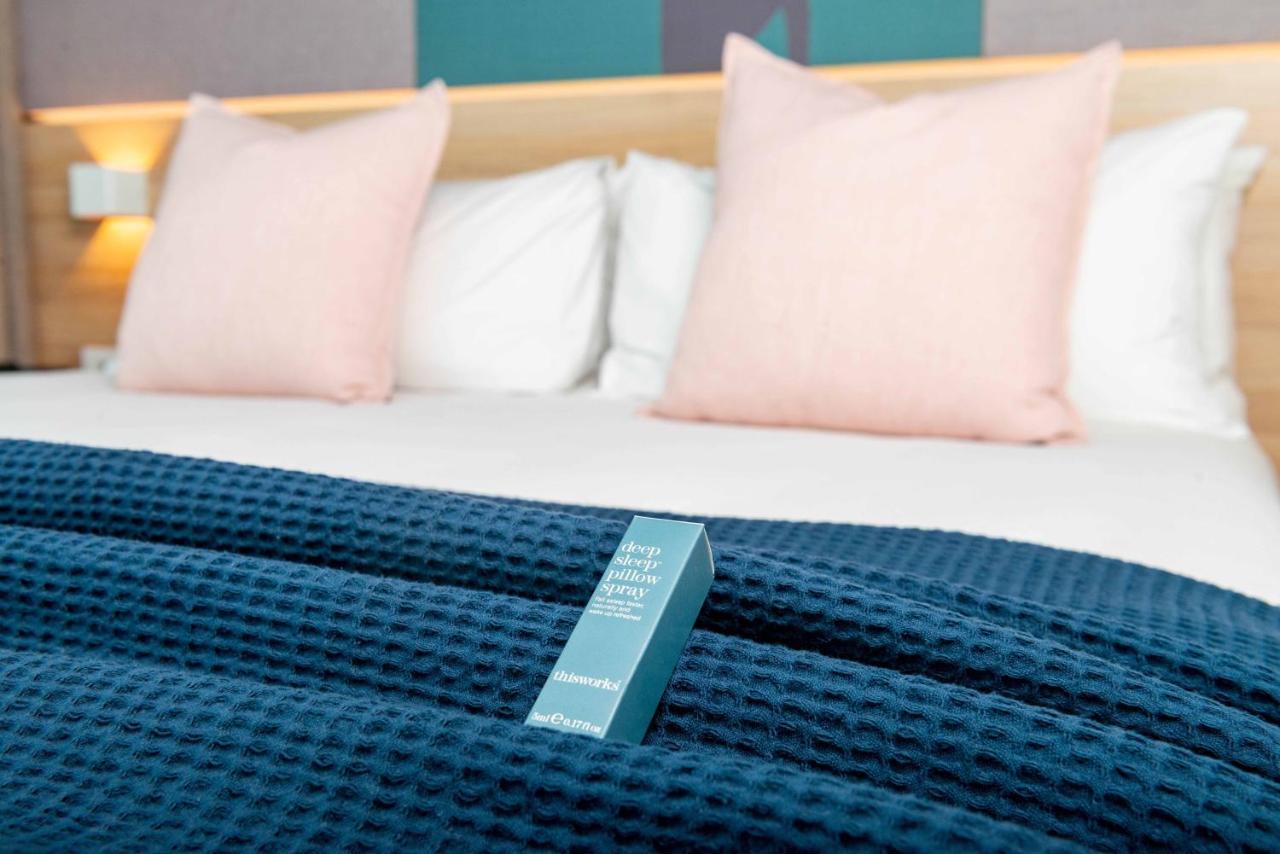 Hotel Crowne Plaza Adelaide By Ihg Esterno foto