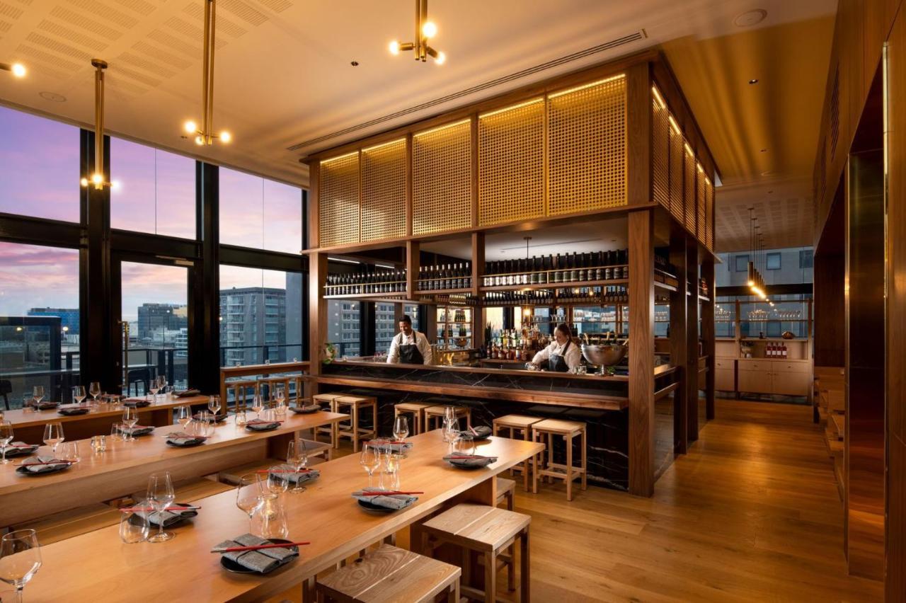 Hotel Crowne Plaza Adelaide By Ihg Esterno foto