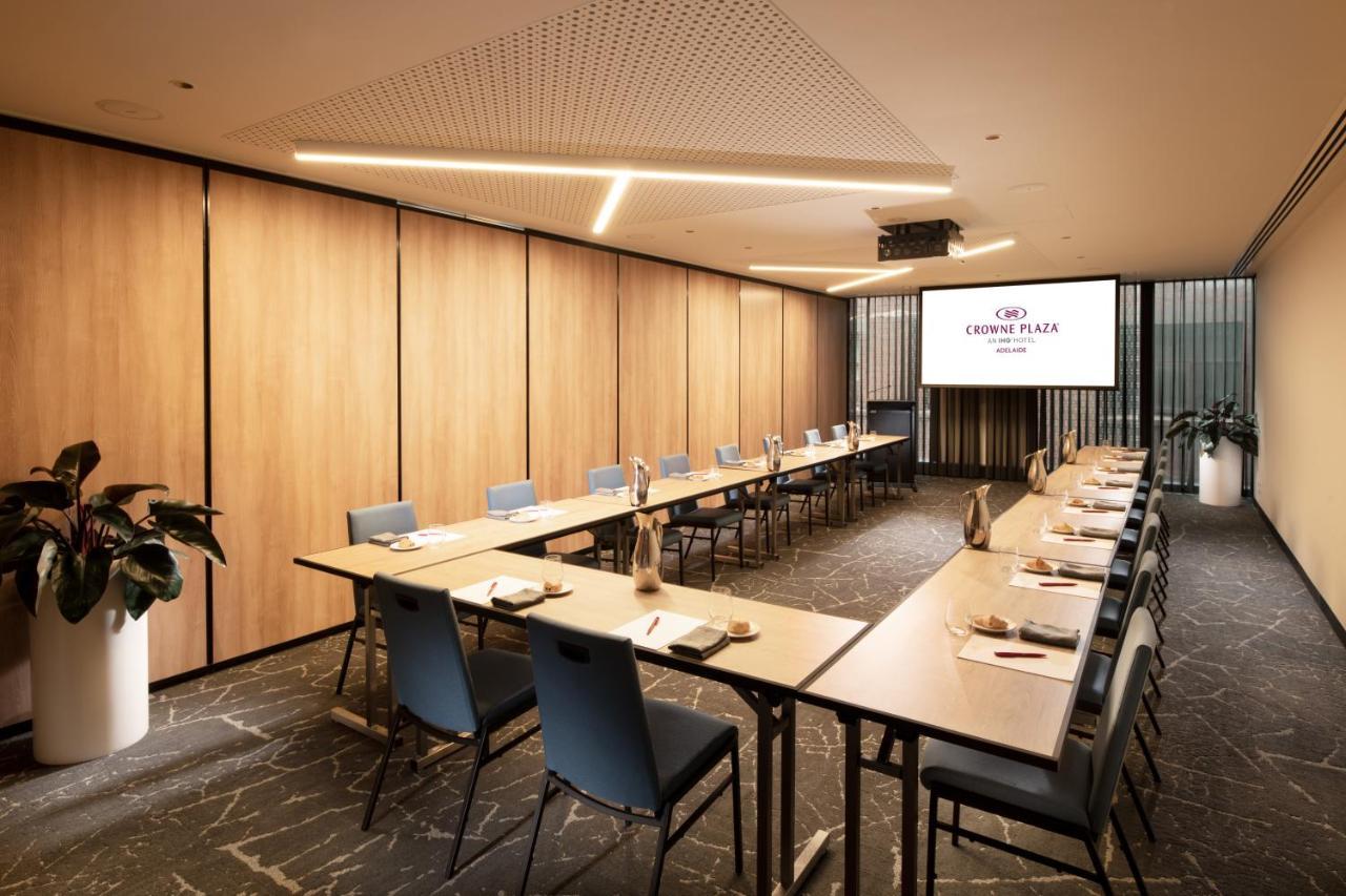Hotel Crowne Plaza Adelaide By Ihg Esterno foto