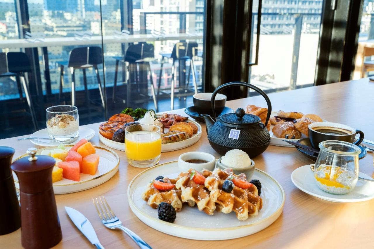 Hotel Crowne Plaza Adelaide By Ihg Esterno foto