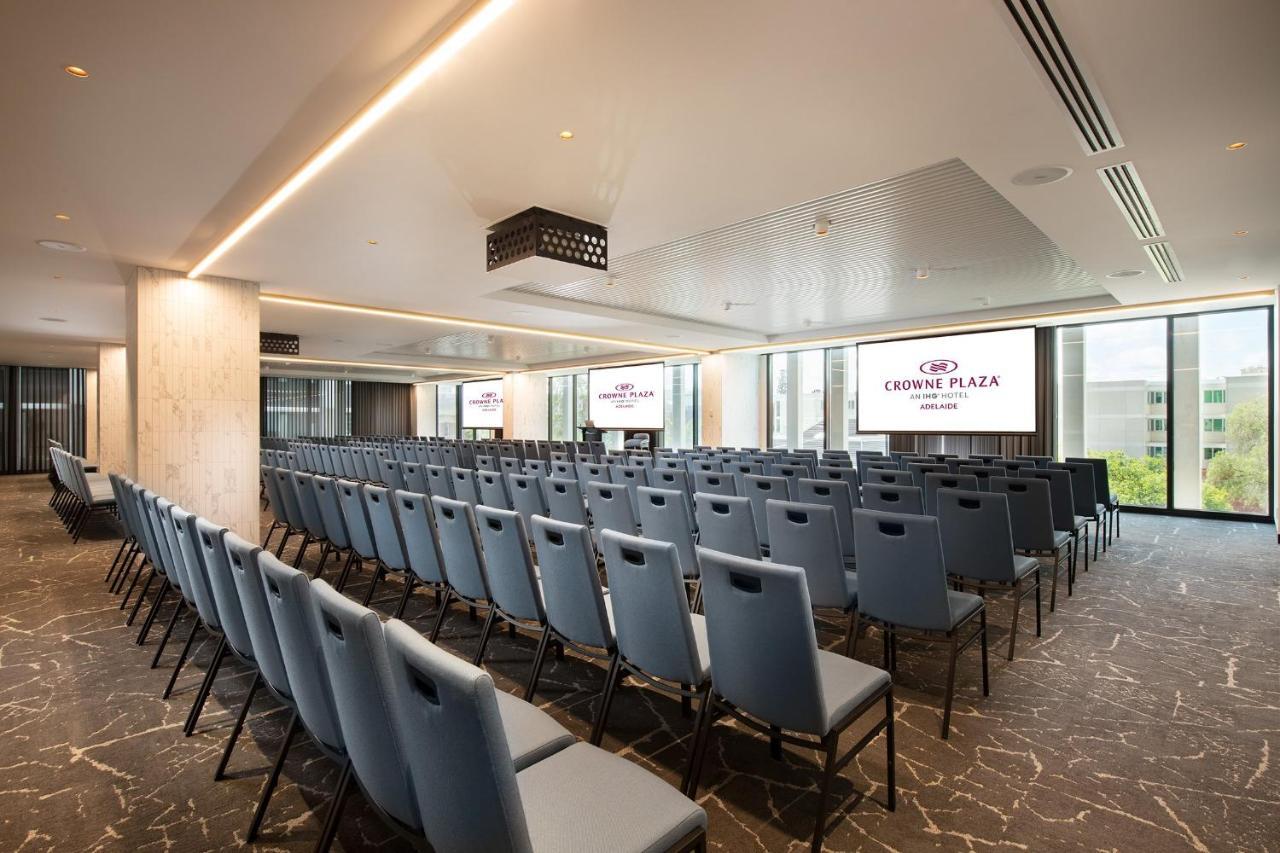 Hotel Crowne Plaza Adelaide By Ihg Esterno foto