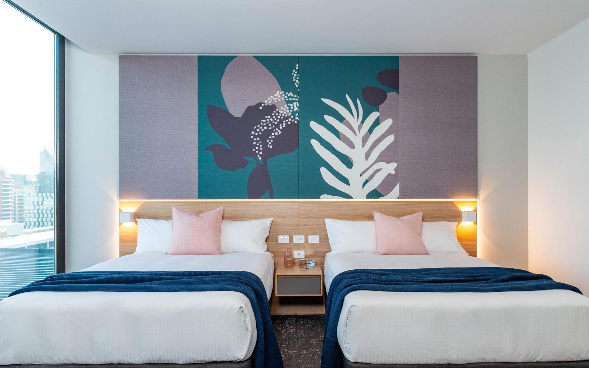 Hotel Crowne Plaza Adelaide By Ihg Esterno foto