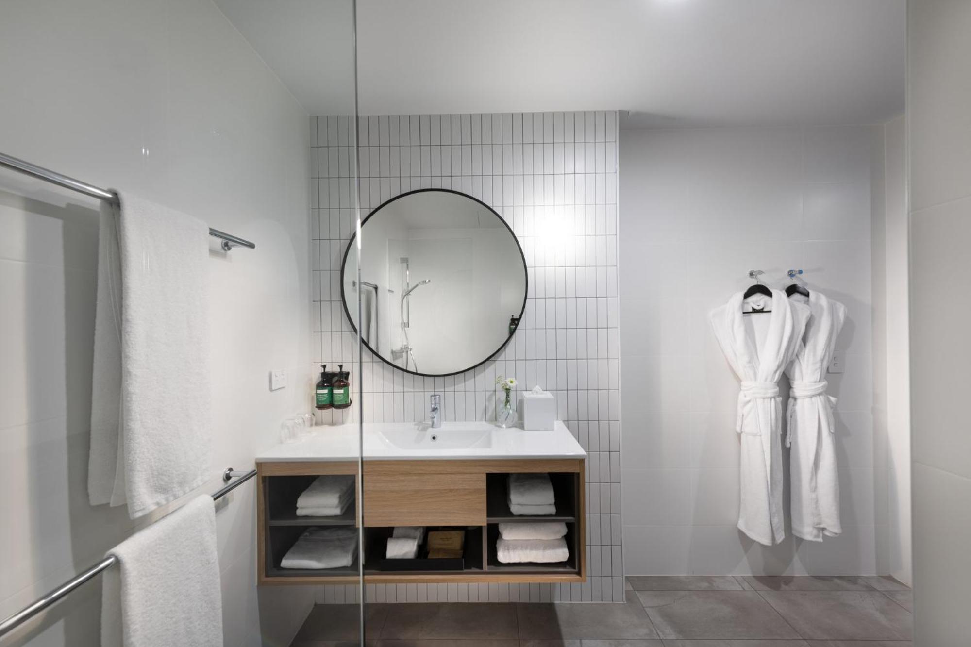 Hotel Crowne Plaza Adelaide By Ihg Esterno foto